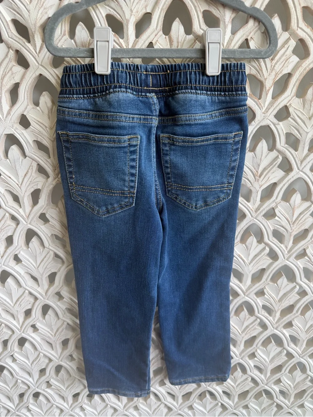 Western Fall Wear OshKosh B'gosh top and Cat & Jack jeans 4T